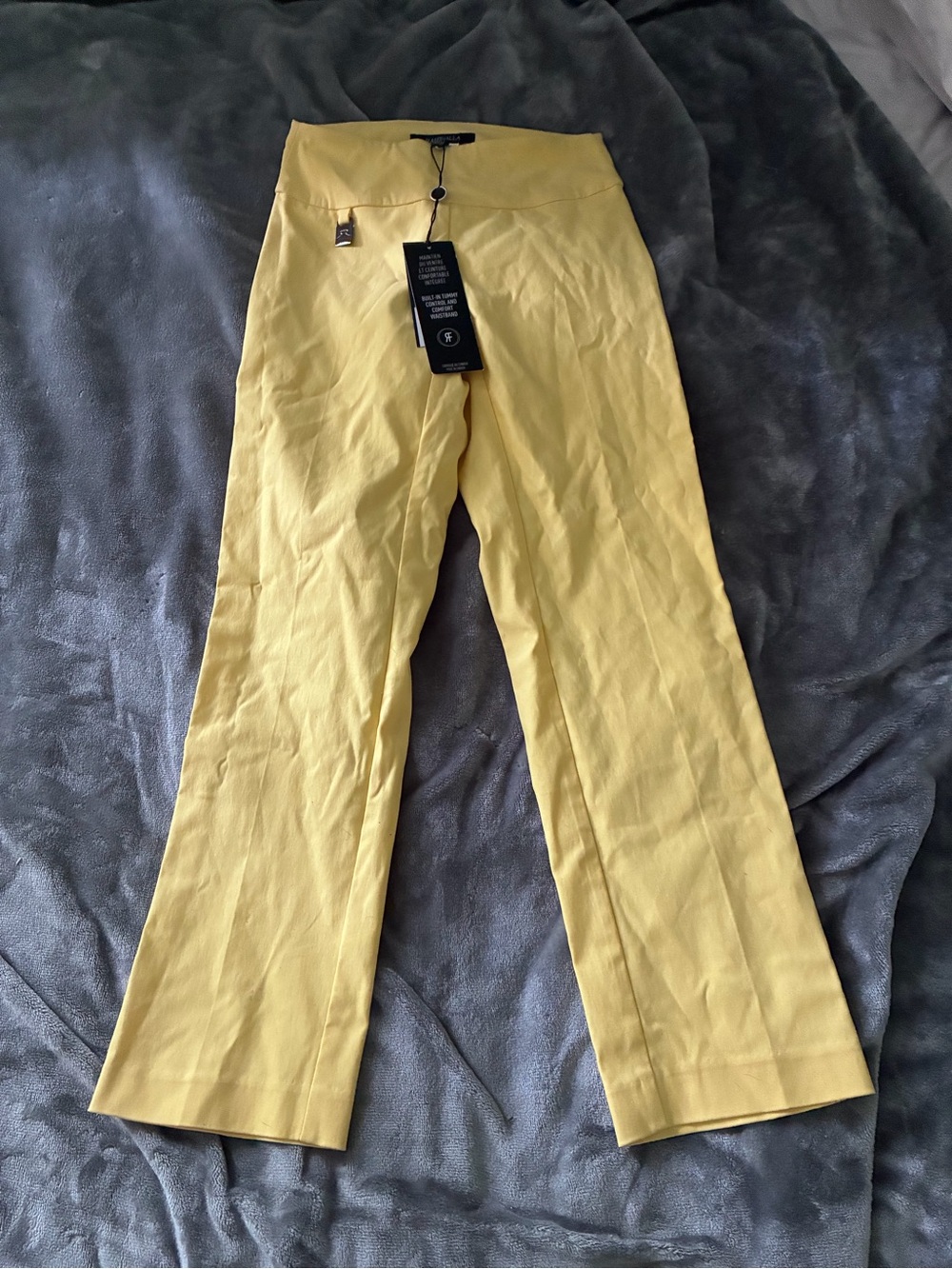 Raffinalla High-Waisted Yellow Straight-Leg Trousers